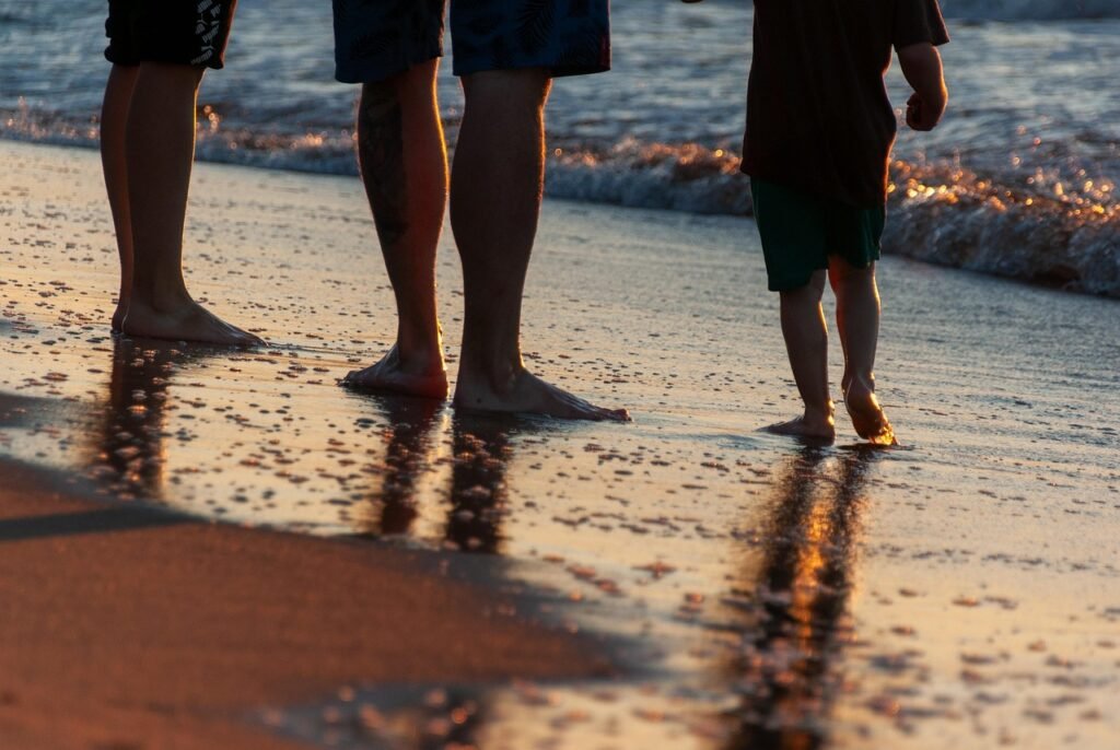 budget cruise activities for kids