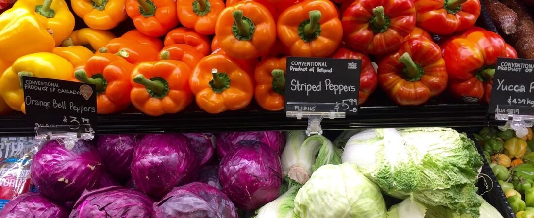 25 Genius Grocery Shopping Hacks to Save Money