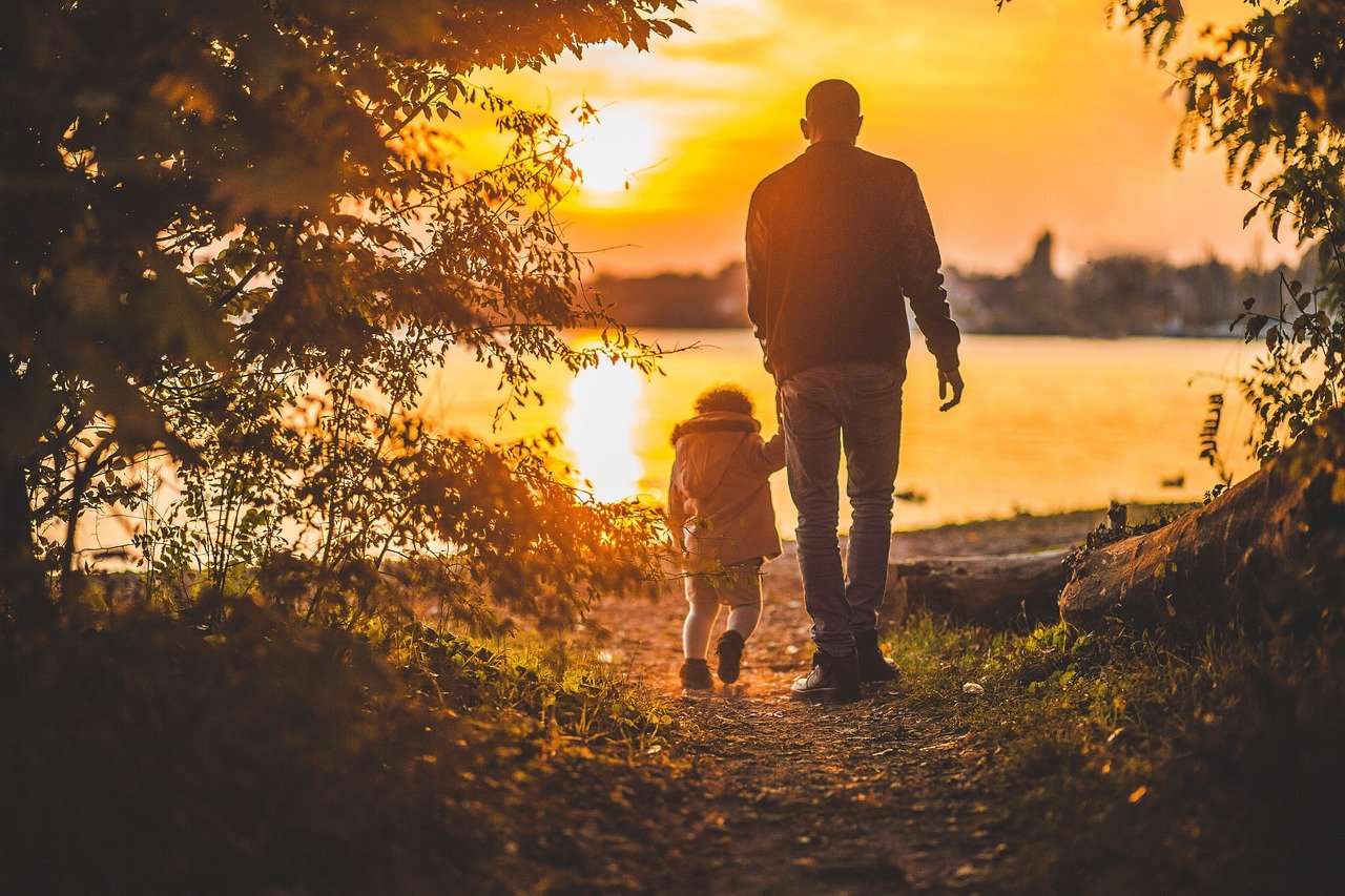 25 Budget-Friendly Father’s Day Gift Ideas That He’ll Actually Use