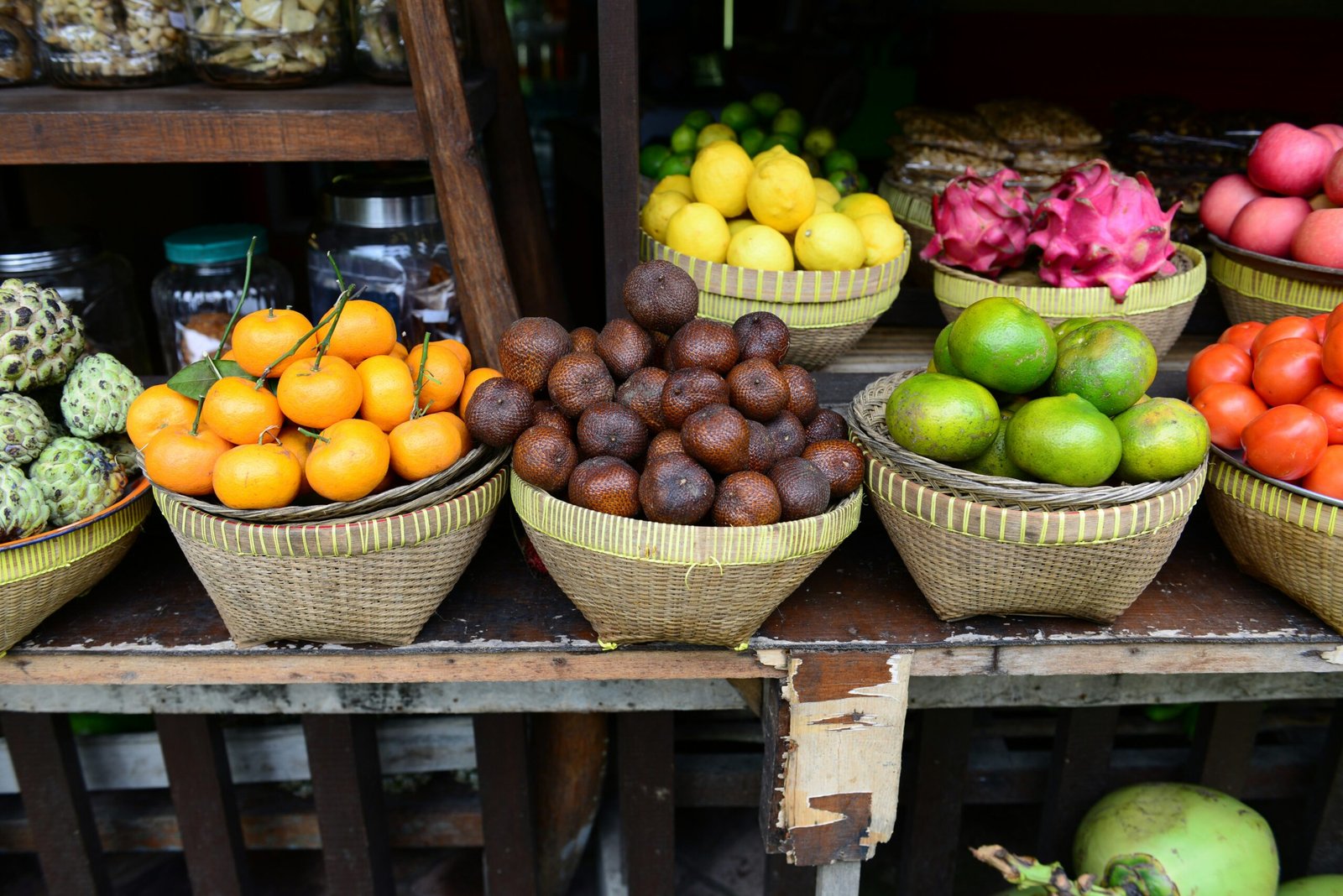 Budget-Friendly Groceries to Save Money and Eat Healthy (Without Big Food’s Tricks)