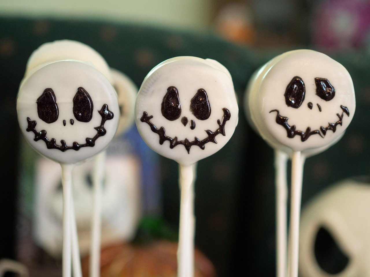 Frugal Halloween Party Ideas That Kids Will Love