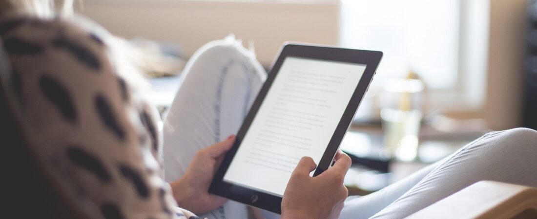 Best E-Readers of 2025: Top Picks for Thrifty Families