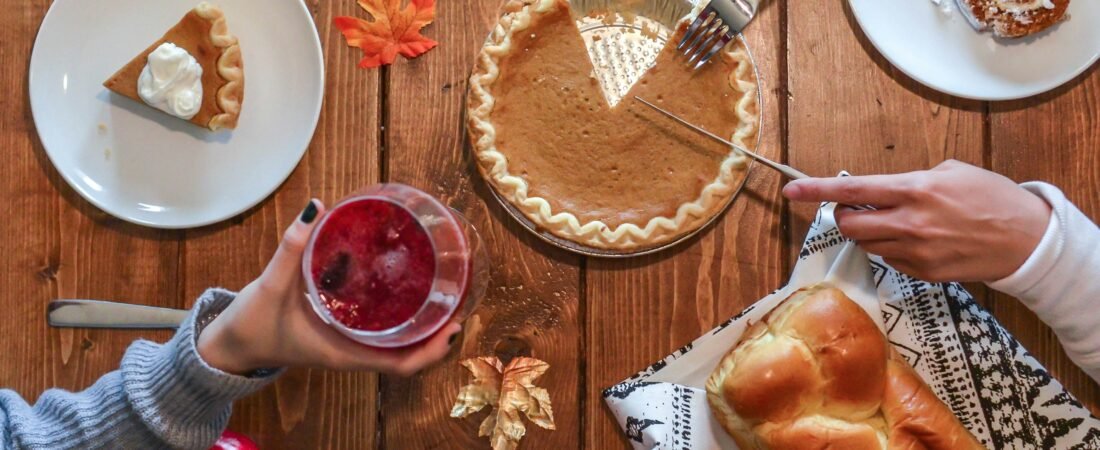 Thanksgiving on a Budget: How to Save on Your Feast